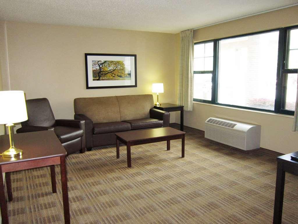 Extended Stay America Suites - Providence - Warwick Room photo